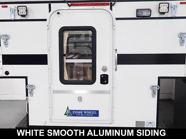 WHITE-SMOOTH-ALUMINUM-SIDING